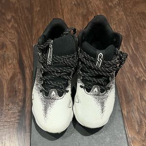 Boys Under Armour Football Cleats